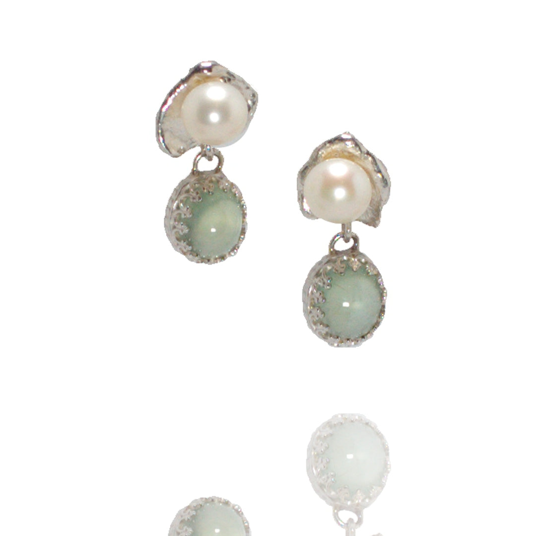Small water drops with pearl posts and green stone