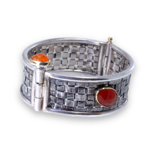 Totally Tubular 2026: Hinged Bracelet Clasp (Oct. 11, 2026 - 1-Day Live, Virtual Workshop)