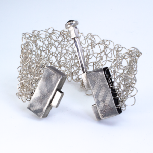 Totally Tubular 2026: Hinged Bracelet Clasp (Oct. 11, 2026 - 1-Day Live, Virtual Workshop)