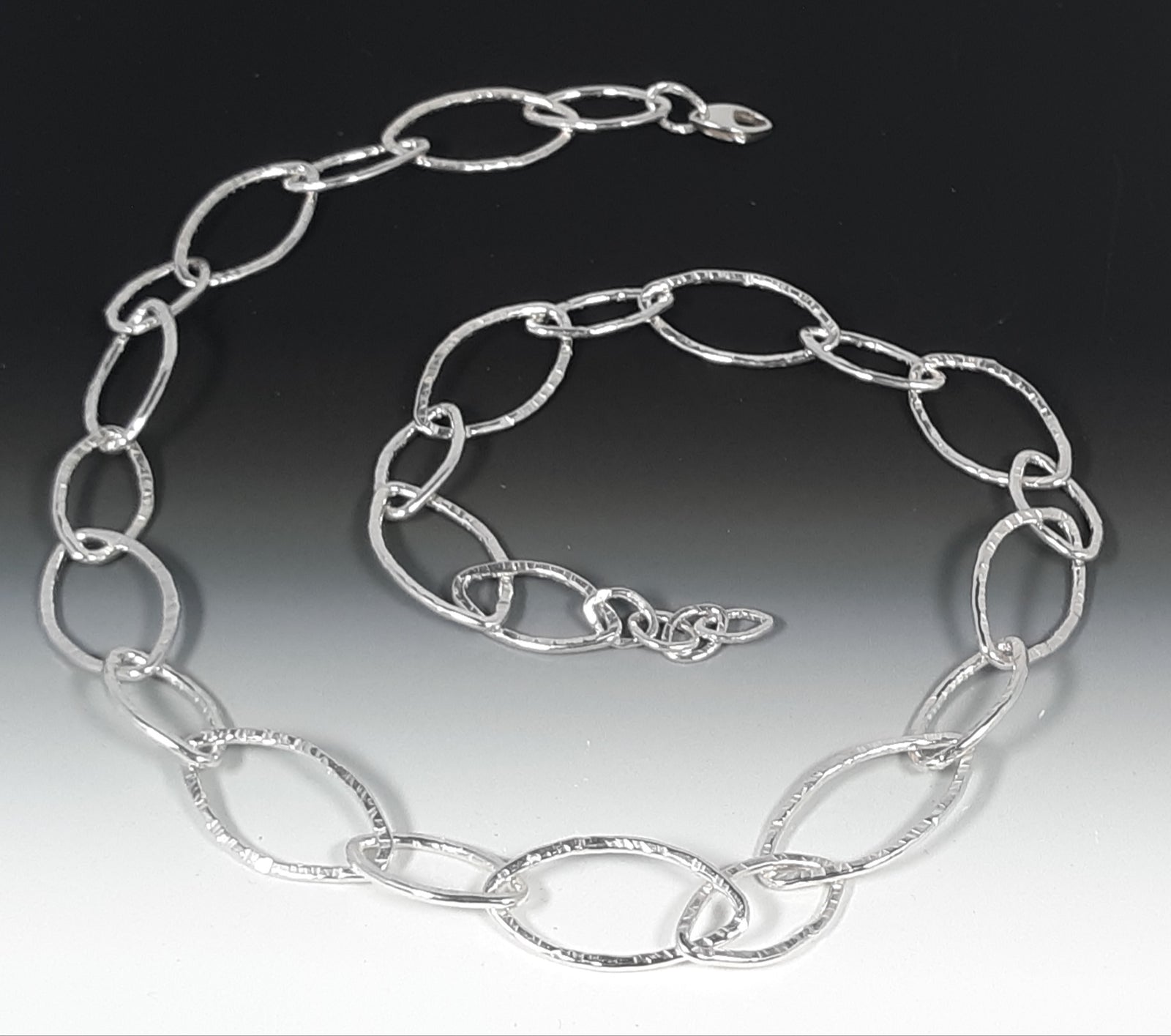 Marquis Hammered Medium Chain in Sterling