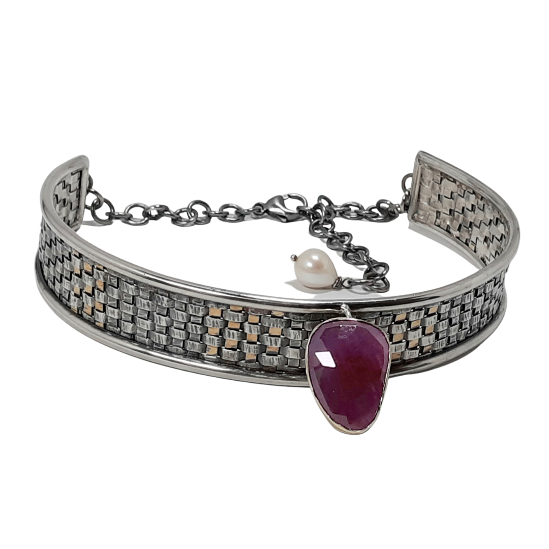 "Alyaqut" - Pink Sapphire Collar - Fine Silver, Sterling, 22k bimetal, 18k gold