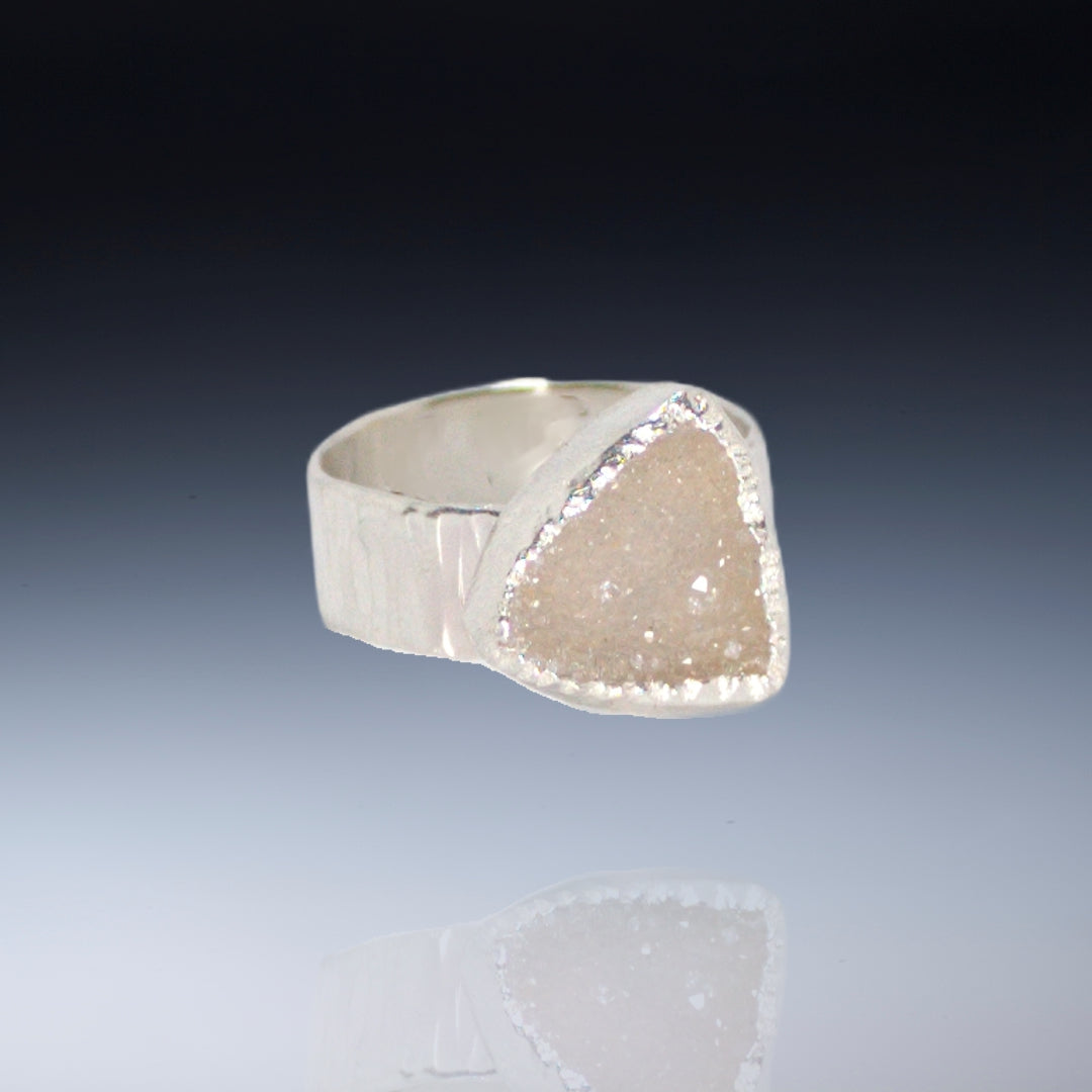 Small off white triangle drusy on wide band sterling (Size 6.5)