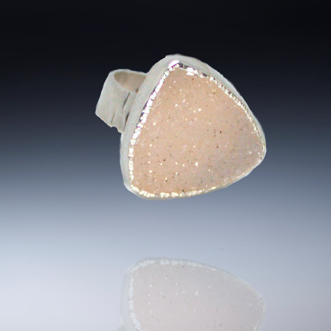 White with black speckles lg triangle drusy on wide hammered band